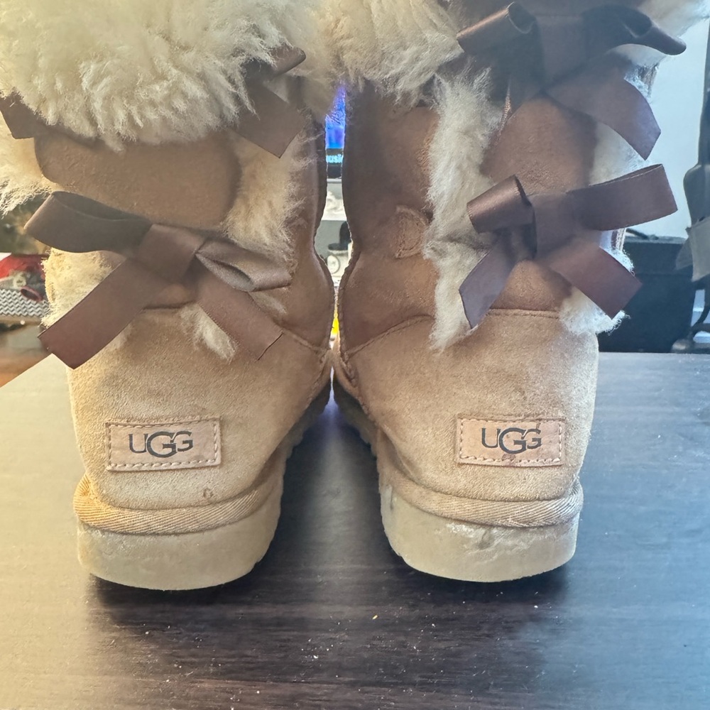 UGG Tan Boots with Fur and Bows